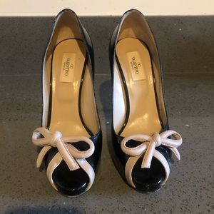 Valentino patent leather peep toe pumps